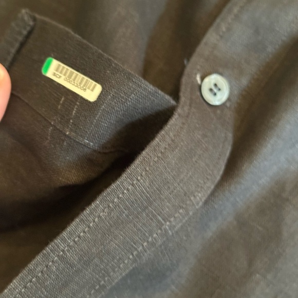 Banana Republic | Standard-Fit Black 100% Linen Shirt, Size L - Picture 6 of 9